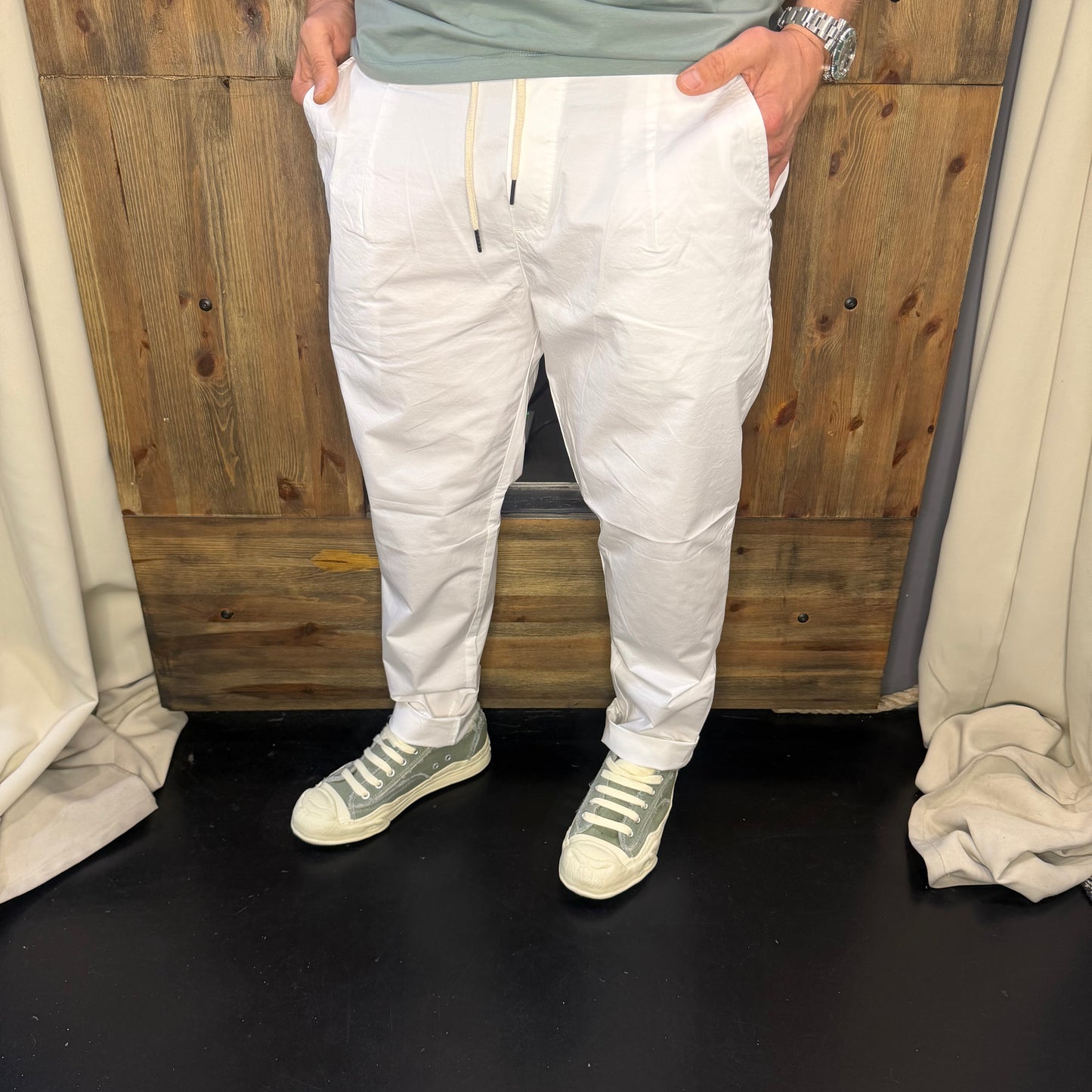 Pantalaccio Galerie bianco