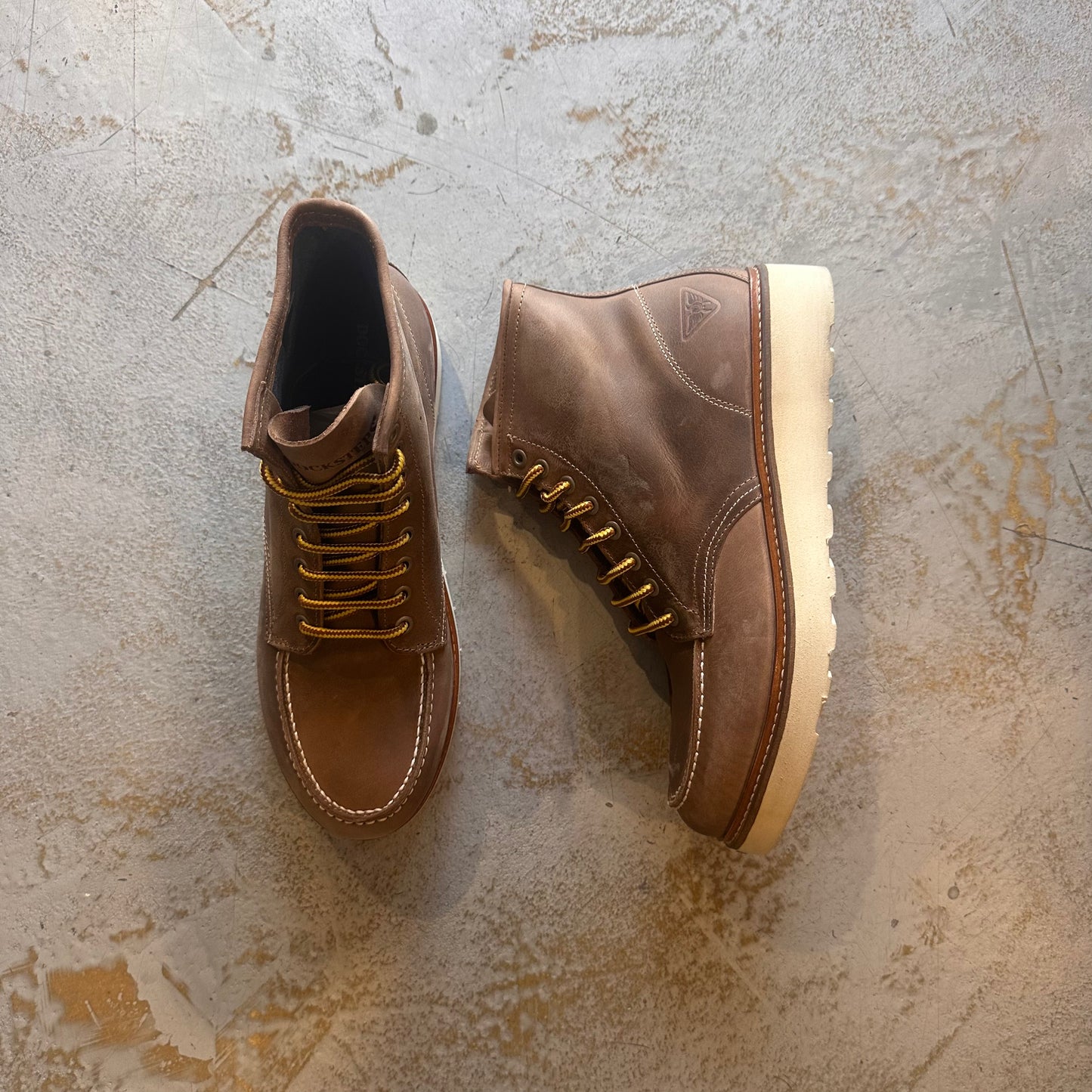 Scarponcino pelle docksteps fango
