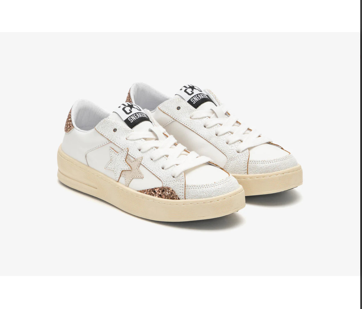 Sneaker 2 star Enjoy con dettagli dorati