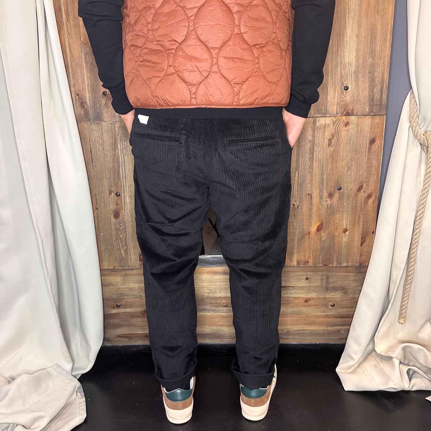 Pantarocciatore Galerie nero