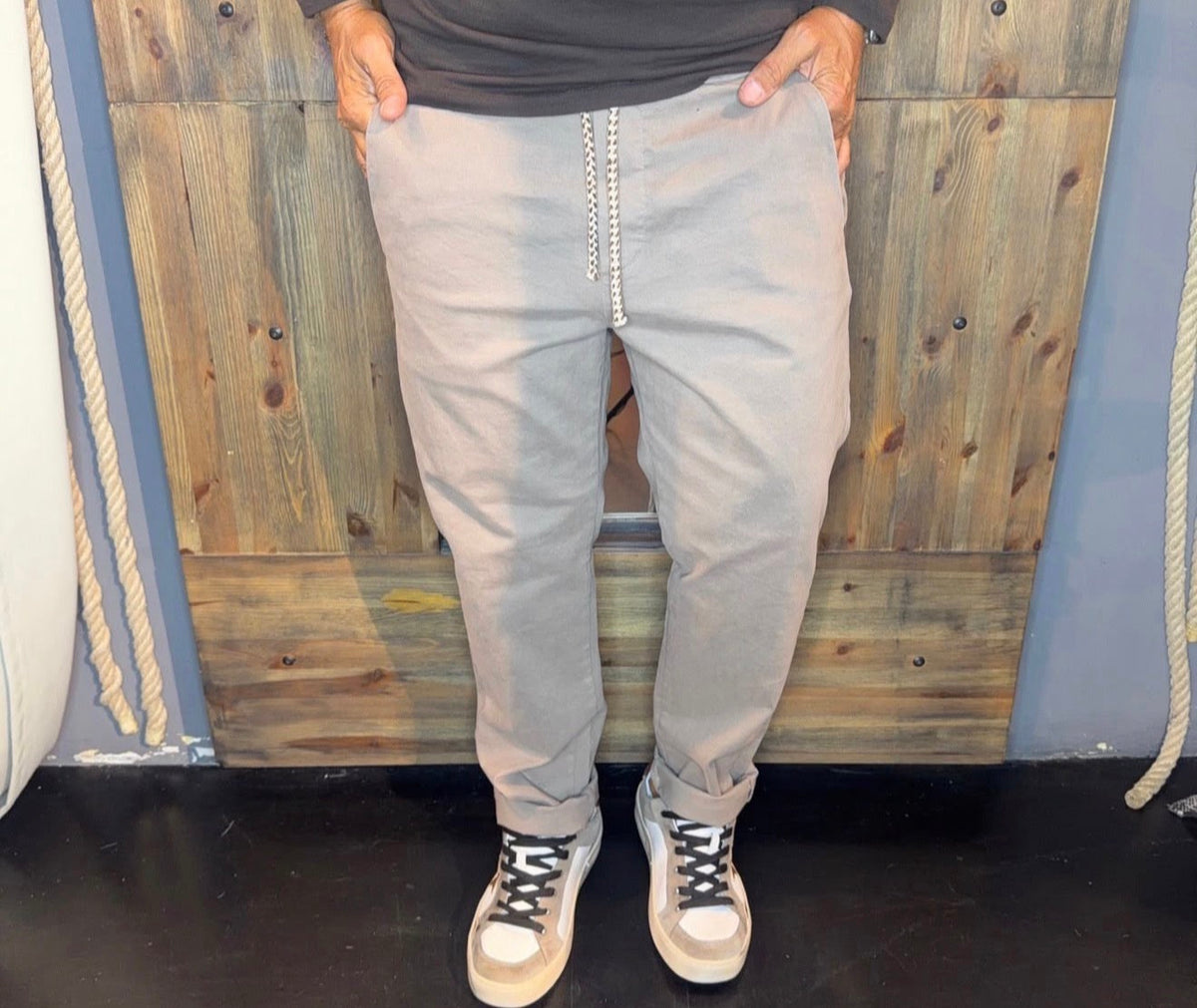 Pantaloni e jeans