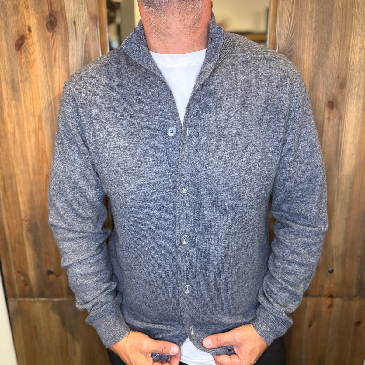 Cardigan Uomo Galerie in Misto Lana con Collo Alto e Bottoni – Grigio Melange