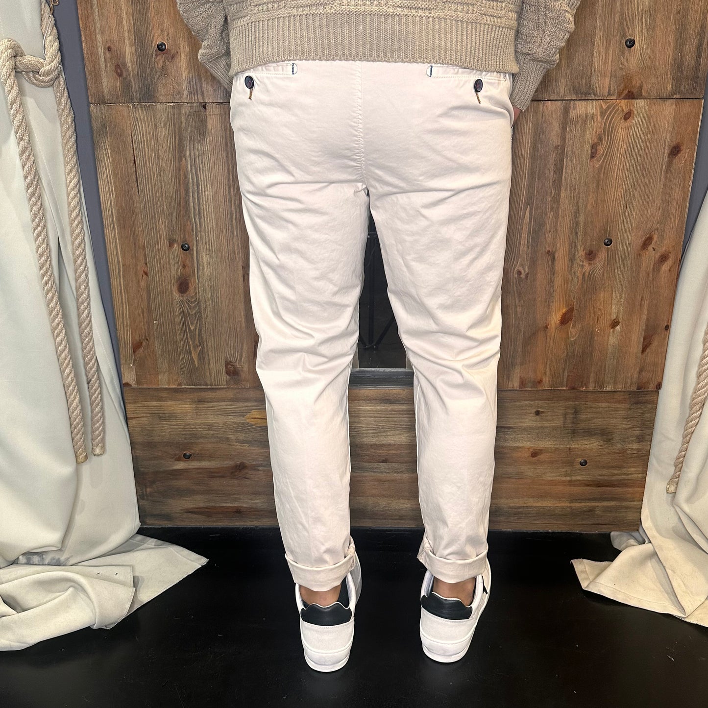 Pantalone Berna chinos panna