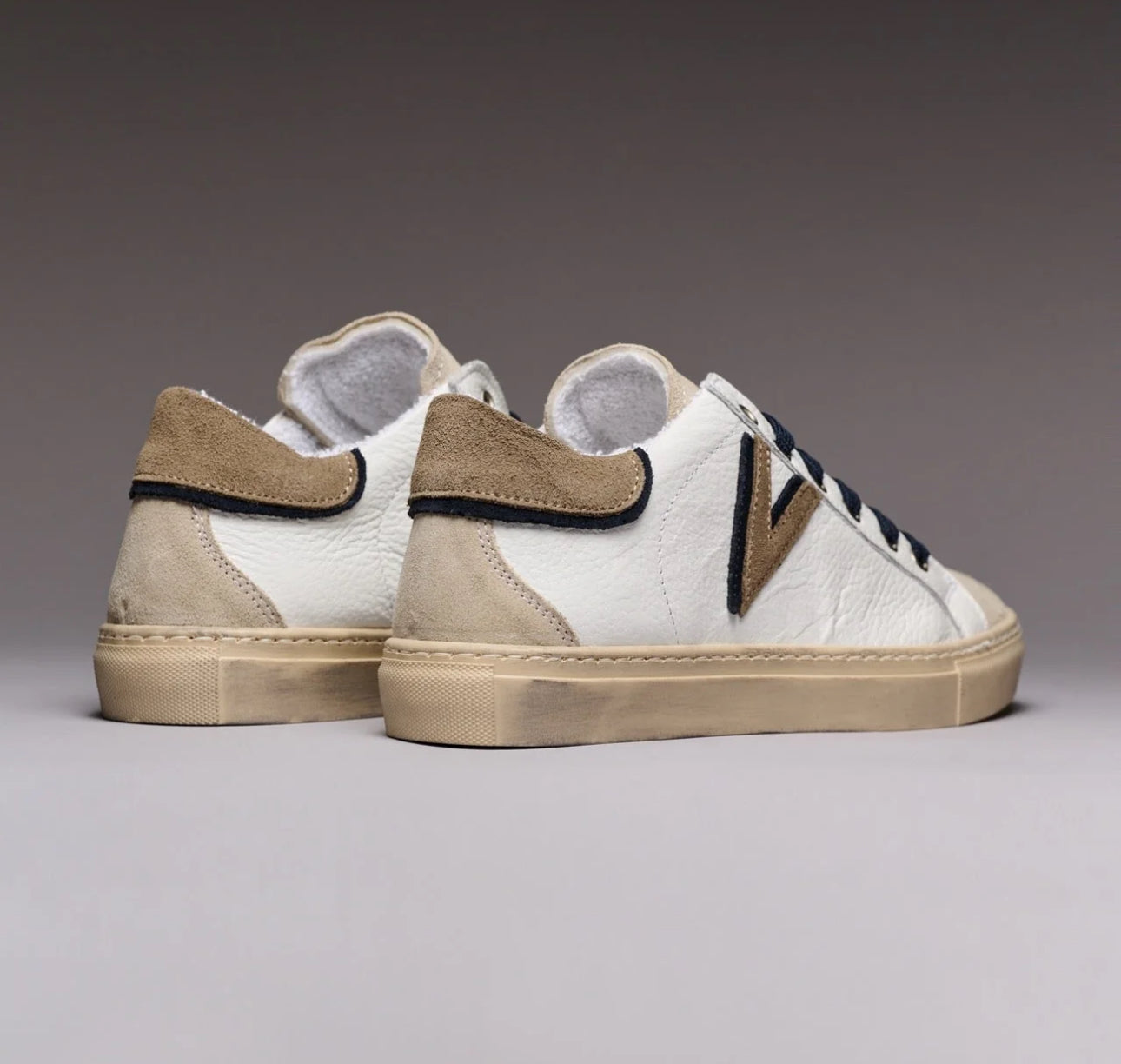 OLYMPIC V - SNEAKERS A SUOLA BASSA IN PELLE MARTELLATA CON INSERTO E RETRO BICOLOR TORTORA E BLU