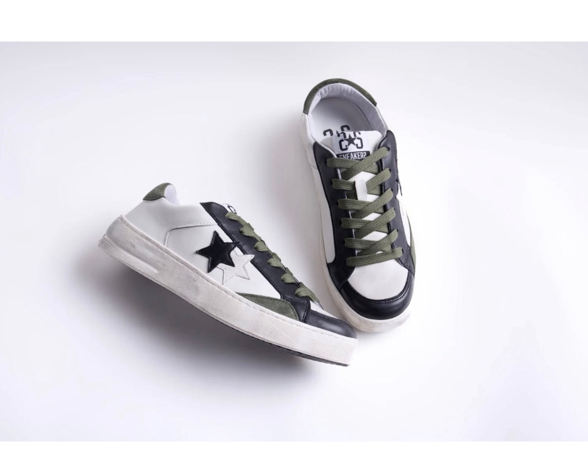 SNEAKER ENJOY STAR IN PELLE BIANCA CON DETTAGLI IN PELLE VERDONE ED EFFETTO "USED"